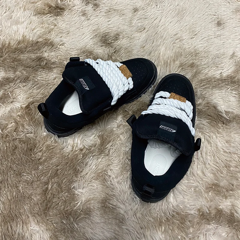 Schwarze Loafers mit dicker Sohle, neue Herbst- und Winterschuhe in großen Größen, Freizeitschuhe, atmungsaktiv, bequem, rutschfest, verschleißfest, vielseitige modische Canvas-Schuhe für Paare,