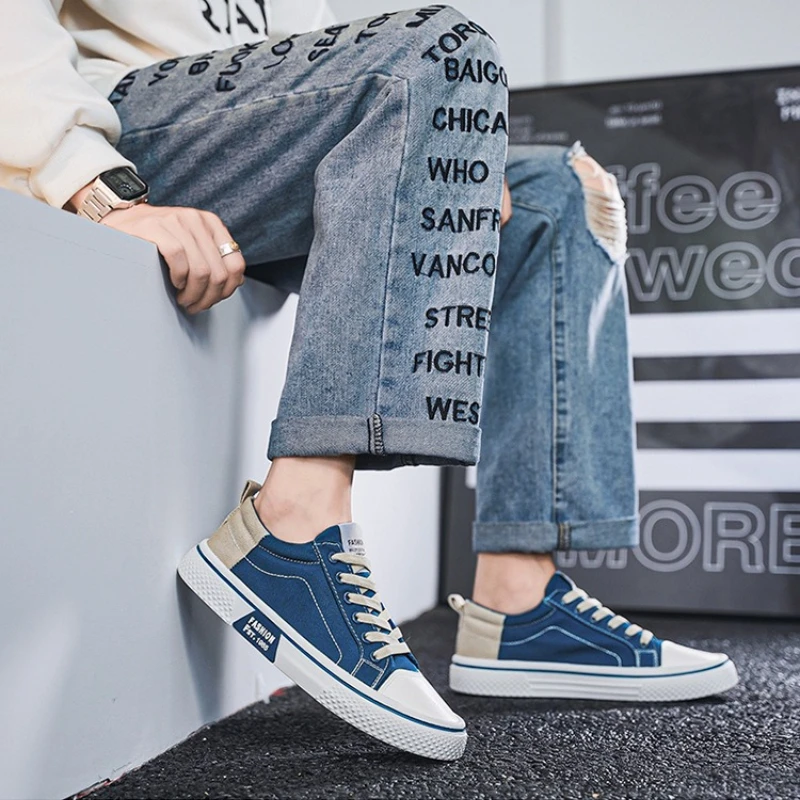 2026 Sommer Neue Herren Atmungsaktive Vielseitige Skateboard-Schuhe Herren Weiche Sohle Lässige Sport-Trend-Mode-Leinenschuhe Größe 48