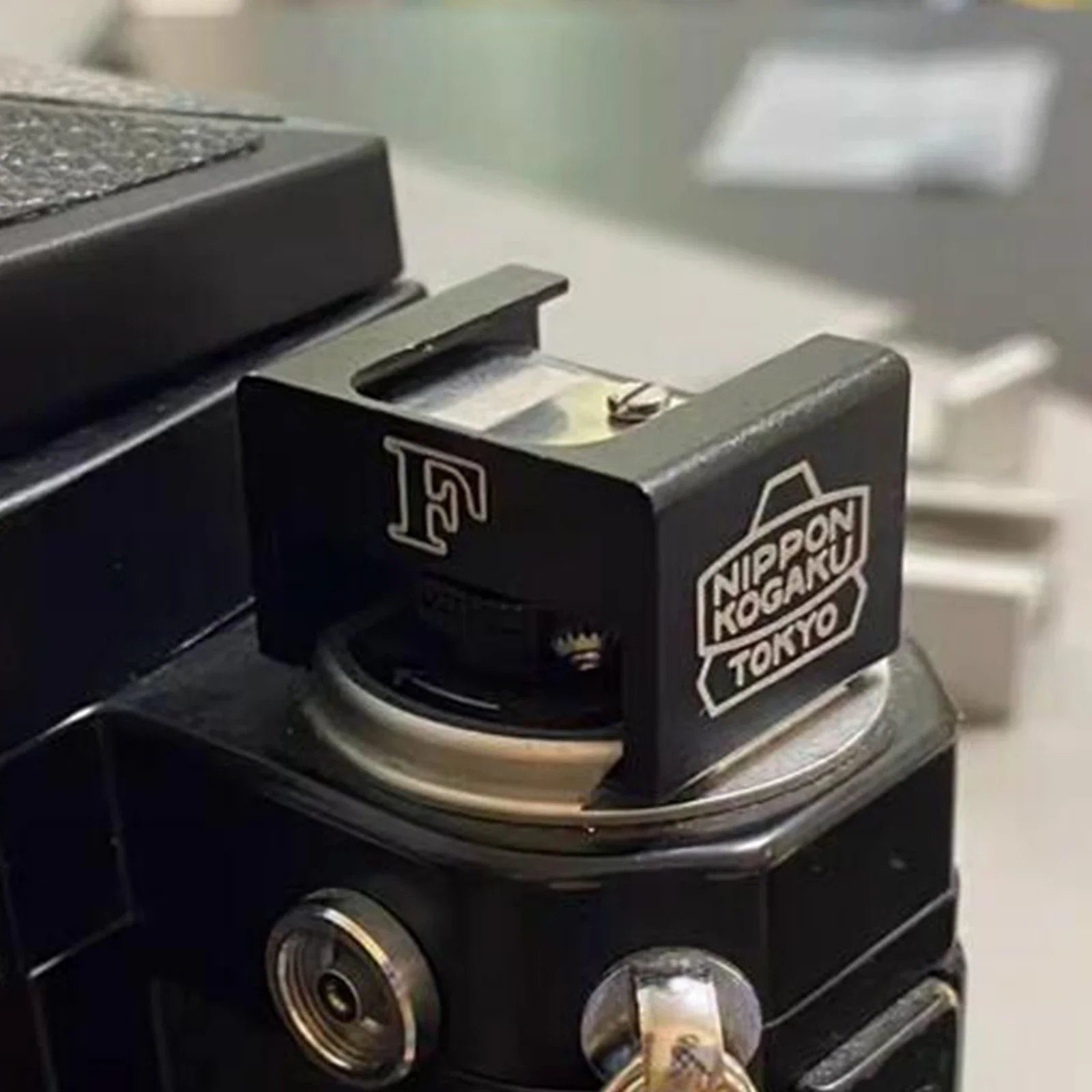 Schwarz/Silber Metall Kaltschuh Basis für Nikon F F2 Kamera Für Nikon as-1 Blitzschuh Einfaches und exquisites Kamerazubehör Image