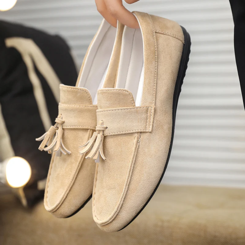 Leichte Mode Faule Schuhe Männer Casual Schuhe Männlichen Atmungsaktive Slip-on Herren Wildleder Fahren Schuhe Bequeme Halbschuhe Mokassins