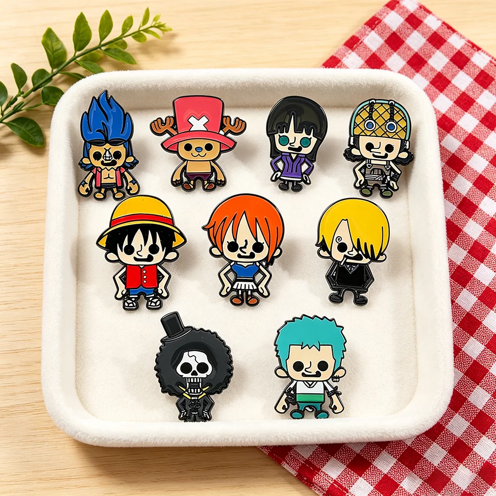 Cool Boy Straw Hat Crew Anime-Charakter Emaille-Pins Nami Anstecknadeln für Rucksack-Fans Sammlerstücke Image