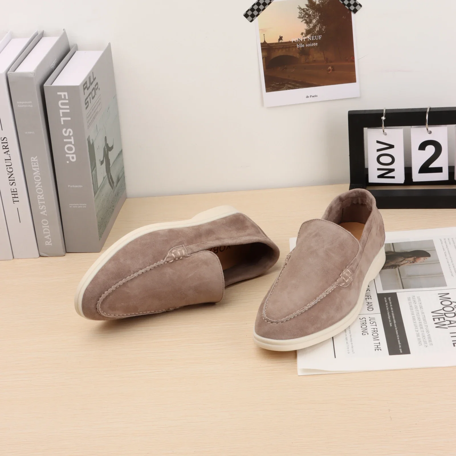 Herren Leder-Slipper Casual Marken-Damenschuhe Designer Luxus Slip-On Weiche Gummi-Flachsohlen-Schuhe