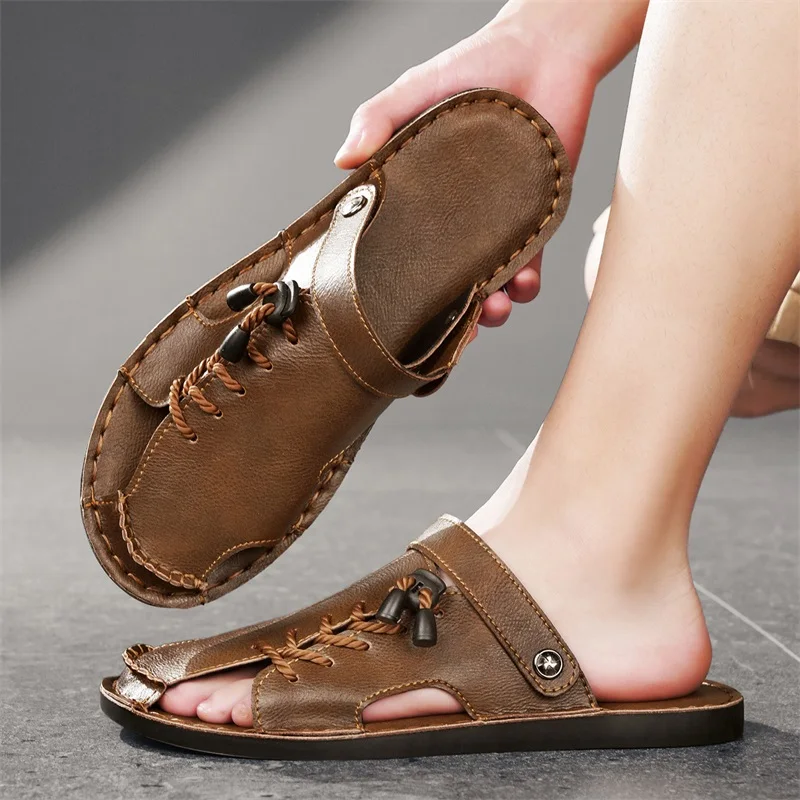 Neue Sommer Herren Outdoor Casual Zehenschutz-Strandsandalen Modische Trendige Marken-Dickboden-Handgefertigte Bequeme Pantoffeln Image