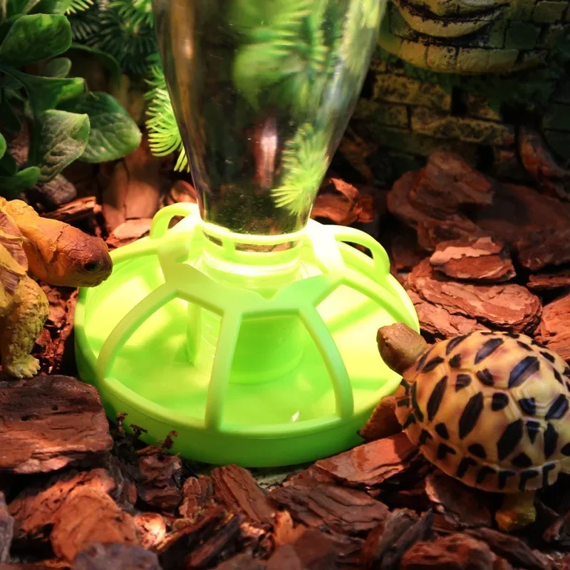 Neue Reptilien Wasser Trinker Spender Lebensmittel Schüssel Eidechse Feeder Runde Schüssel Trinken Flasche Eidechse Lotus Blume Reptil feeder Image