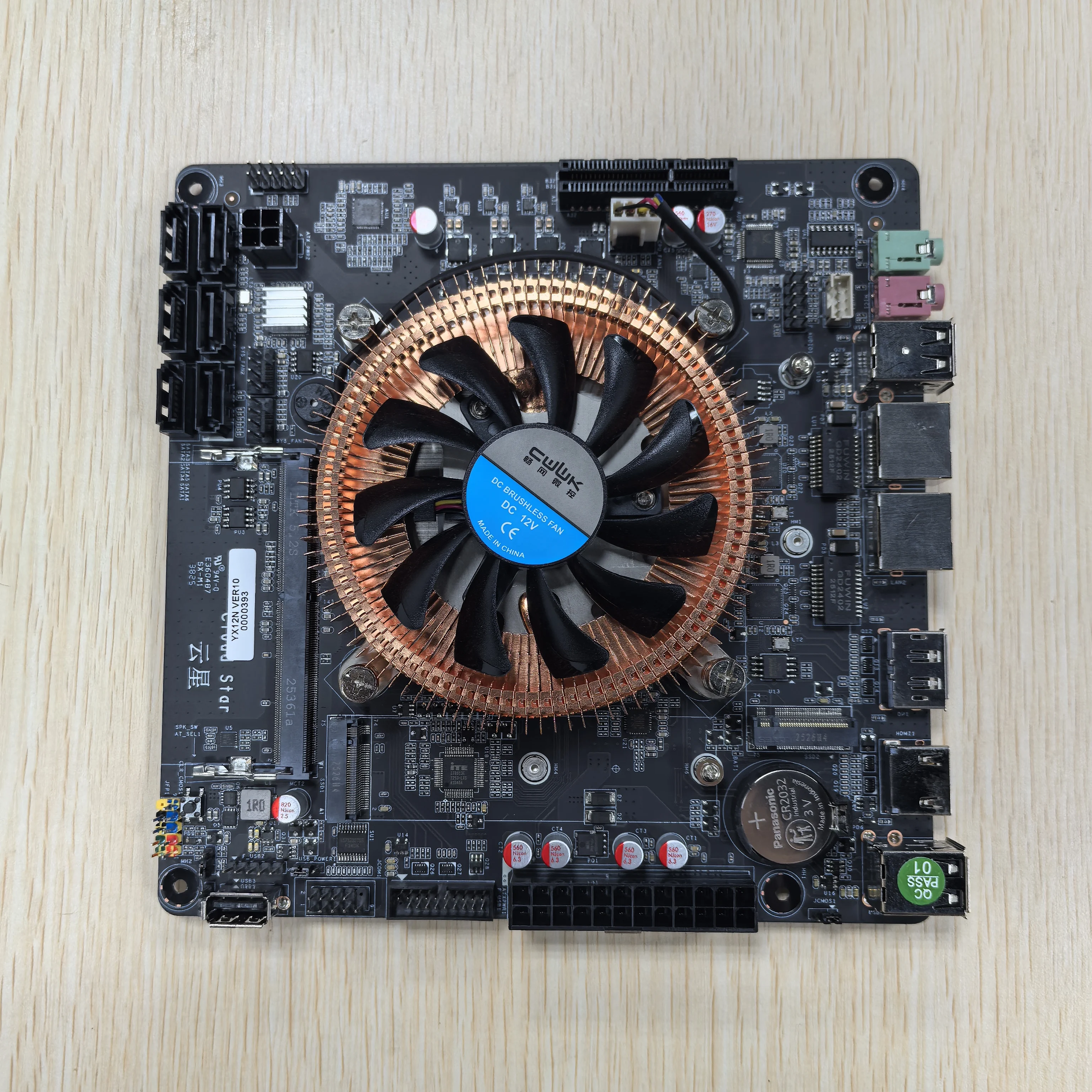 DDR4 N100/N150 NAS-Mainboard 6*SATA3.0 Dual Intel i226 2.5G Dual M.2 Mini ITX mit PCIE für Soft-Router DIY NAS-Speicherserver Image