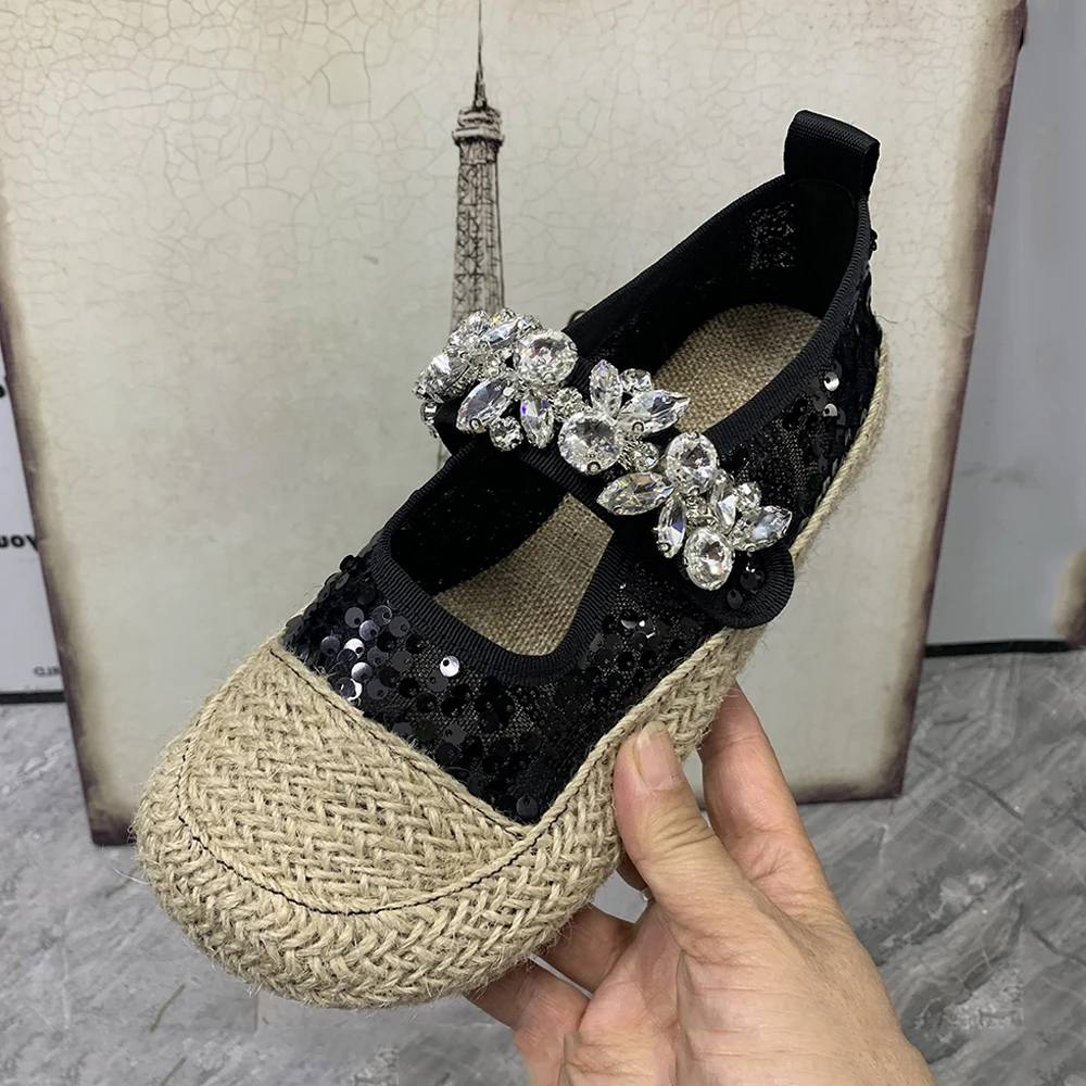 Mode Frauen Flache Schuhe Plus Größe Casual Frauen Strass Sandalen Designer Frauen Müßiggänger Blume Mullers