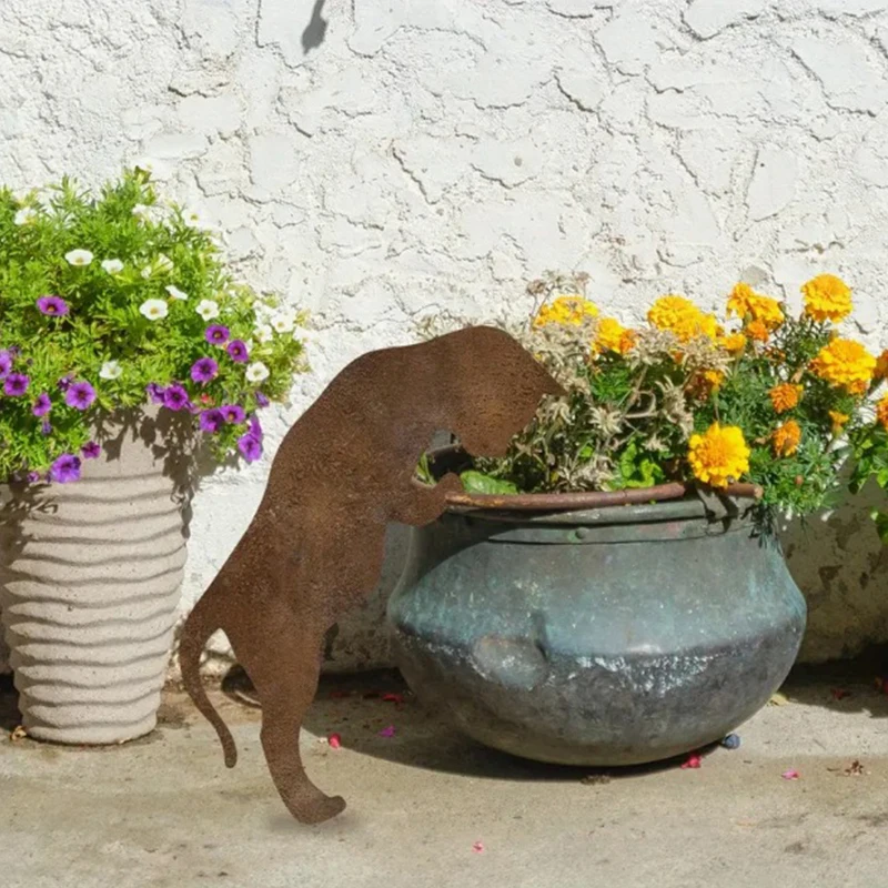 Décoration de jardin classique pour l'extérieur | Ornement de jardin autoportant durable | Statue de chat de jardin en métal rouillé rustique, finition couleur terre