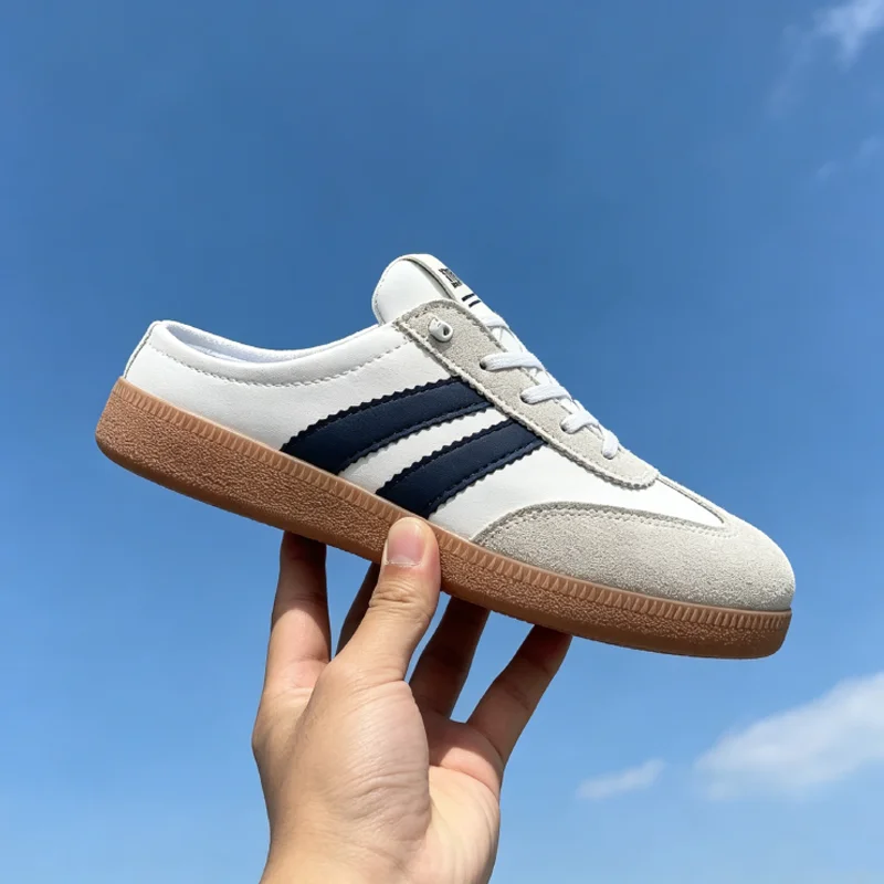2026 Sommer Paar-Stil Neue Modelle, Größen 37-48, Große Größen Geschlossene Halbschuhe für Herren, Retro Klassische Outdoor Slip-On Schuhe, Modische Atmungsaktive Damen-Slipper