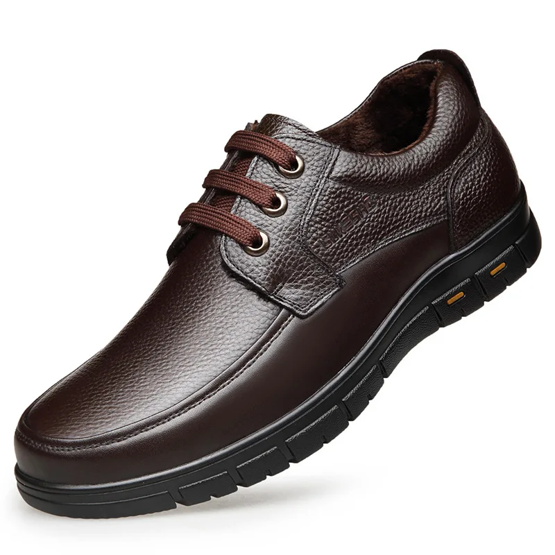 Nouvelles chaussures en cuir pour hommes semelle souple chaussures pour hommes augmentant la hauteur confort chaud hommes chaussures en cuir mocassins légers chaussures pour homme