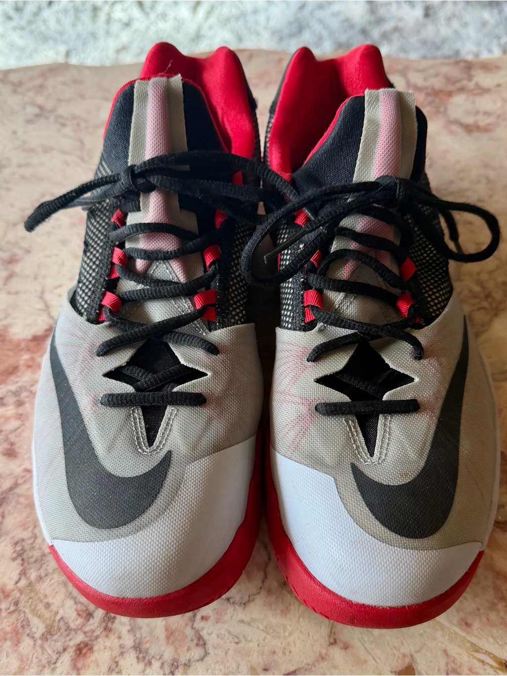 Nike Shoes | Men’s Nike Zoom Athletic Shoes. Grey Black And Red 10.5 Black Shoestrings | Color: Black/Gray | Size: 10.5