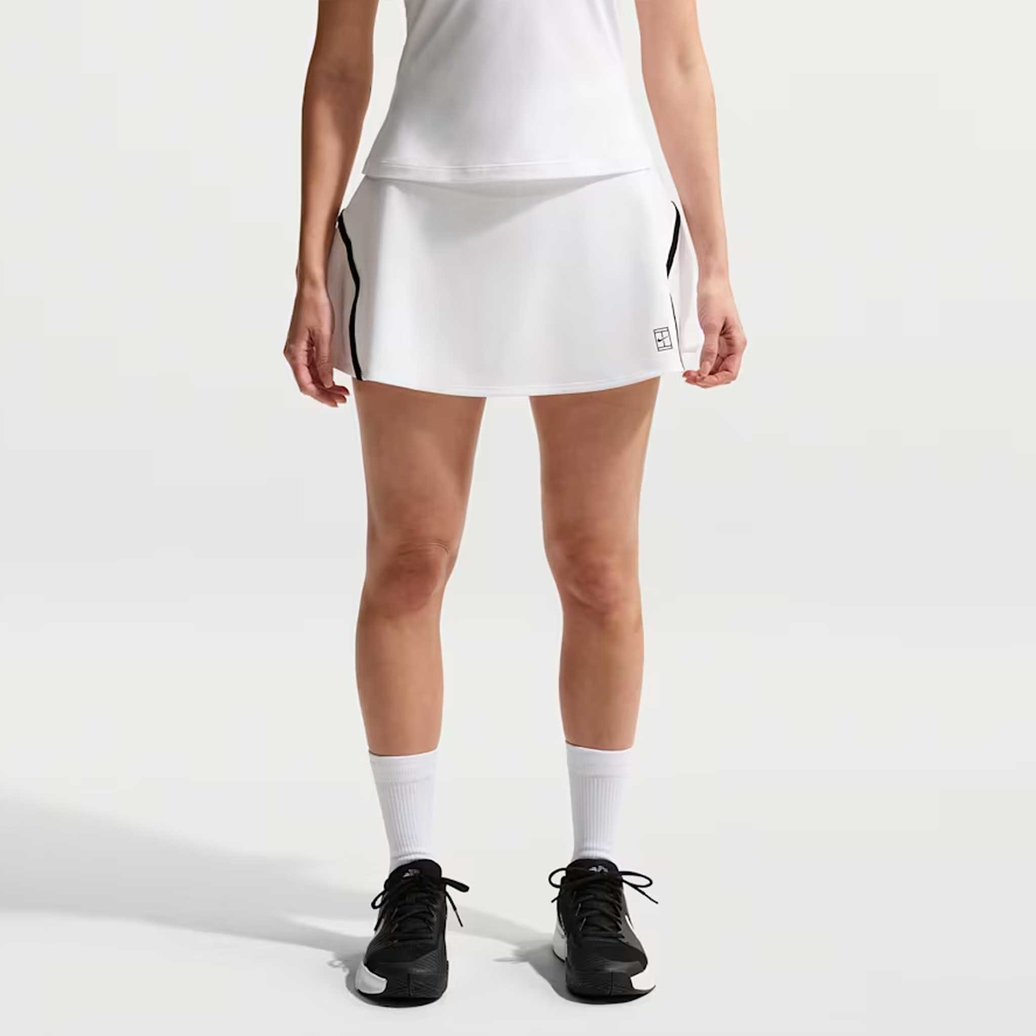 Nike Dri-FIT Advantange Novelty Skirt Women's Tennis Apparel White/Black