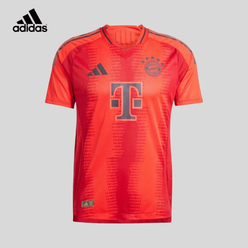Maillot domicile Bayern Munich saison 2024-25, version joueur, manches courtes, JE9269
