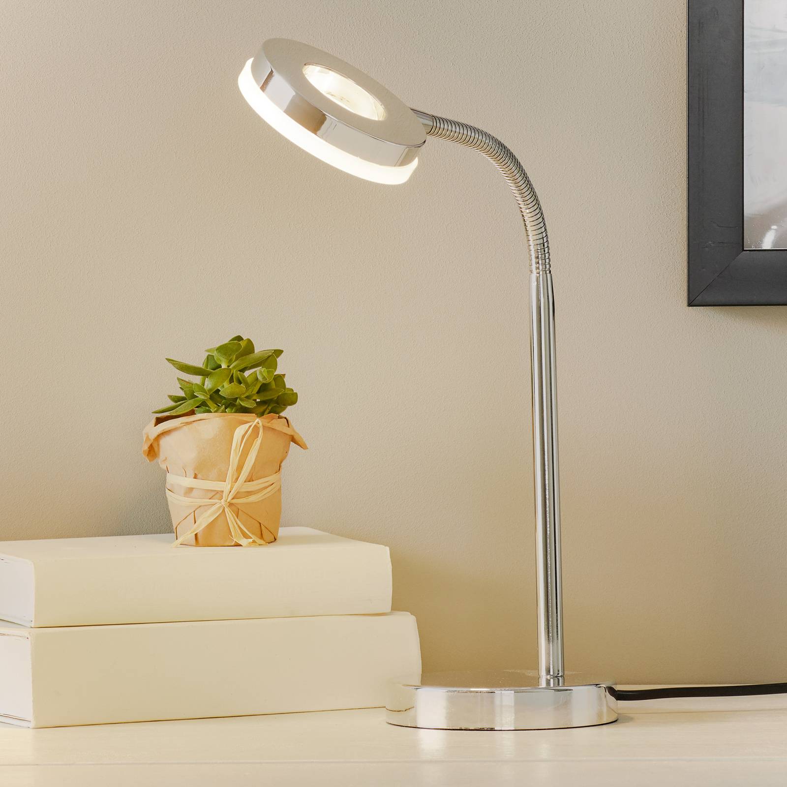 Reality Leuchten Lampada da scrivania a LED RENNES, Cromo / Argento, Soggiorno / Sala da pranzo, Metallo, Moderno, Lampada da tavolo LED