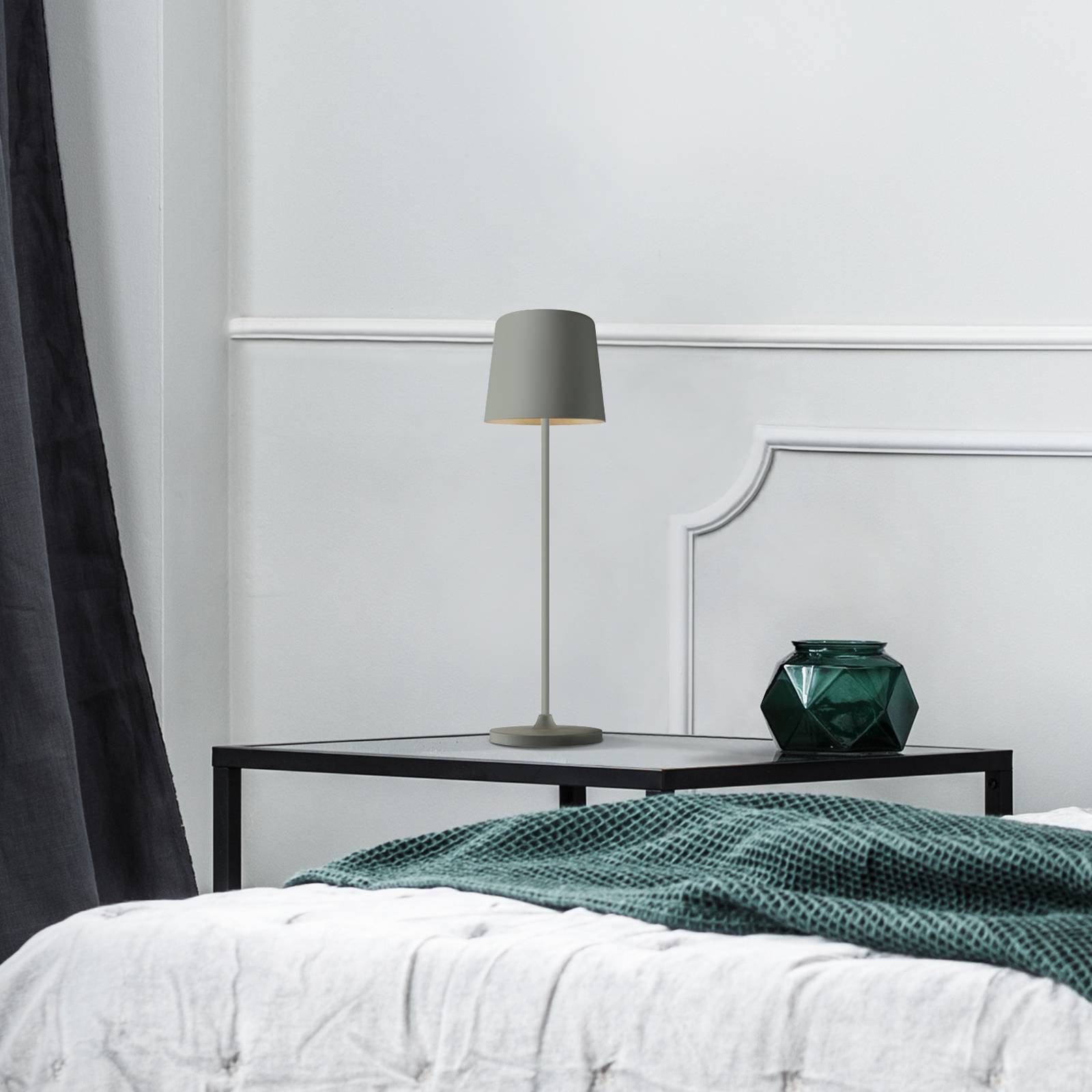 Brilliant Kaami Lampada LED da tavolo, dimmerabile, grigio opaco Kaami, dimmerabile, Alluminio / Grigio / Zincato, Soggiorno / Sala da pranzo, Metallo, Moderno
