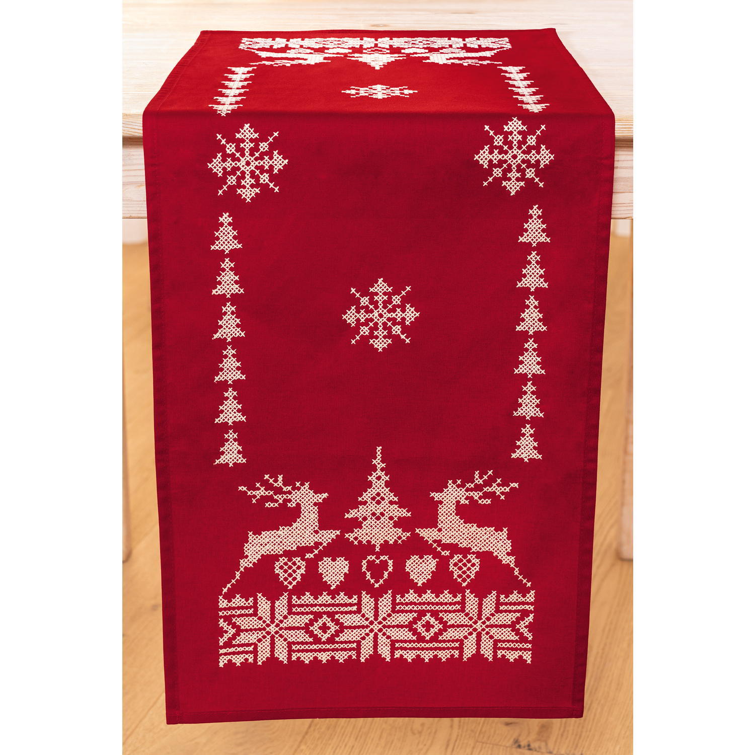 Stickläufer Hirsche rot/weiß