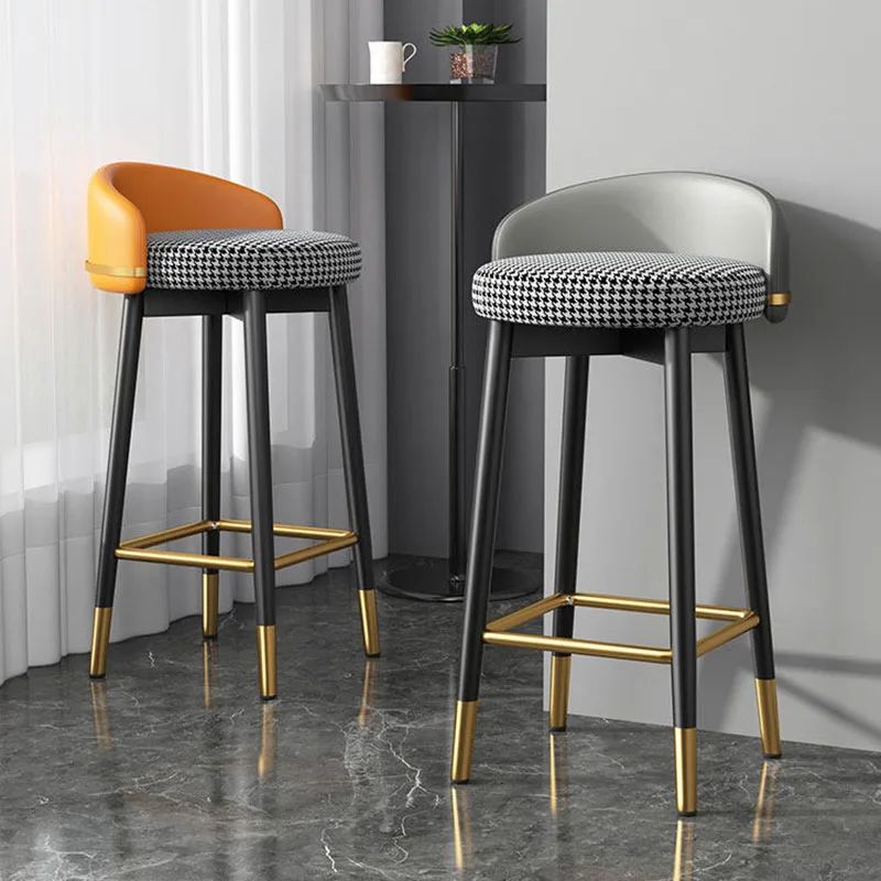 Weiche, bequeme Barhocker, ästhetisch ansprechend, entspannend, aus Leder, modern, cremefarbene Barhocker, Metall, Grau, Cadeira Gartenmöbel-Sets