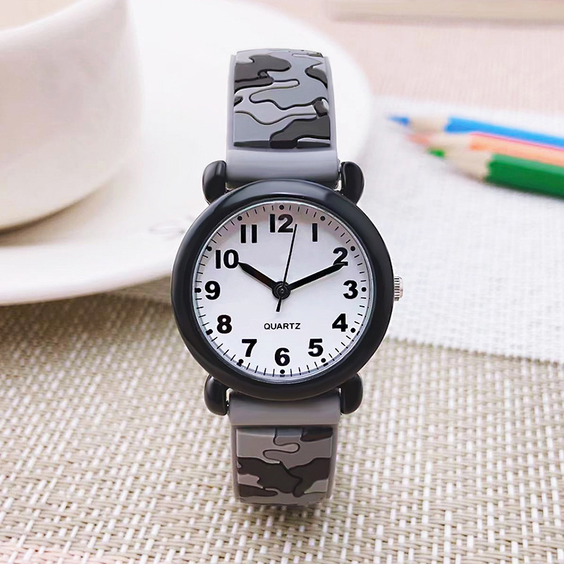 Camouflage Outdoor Sports Watch For Kids Boys Student Quartz Watch desert Grey