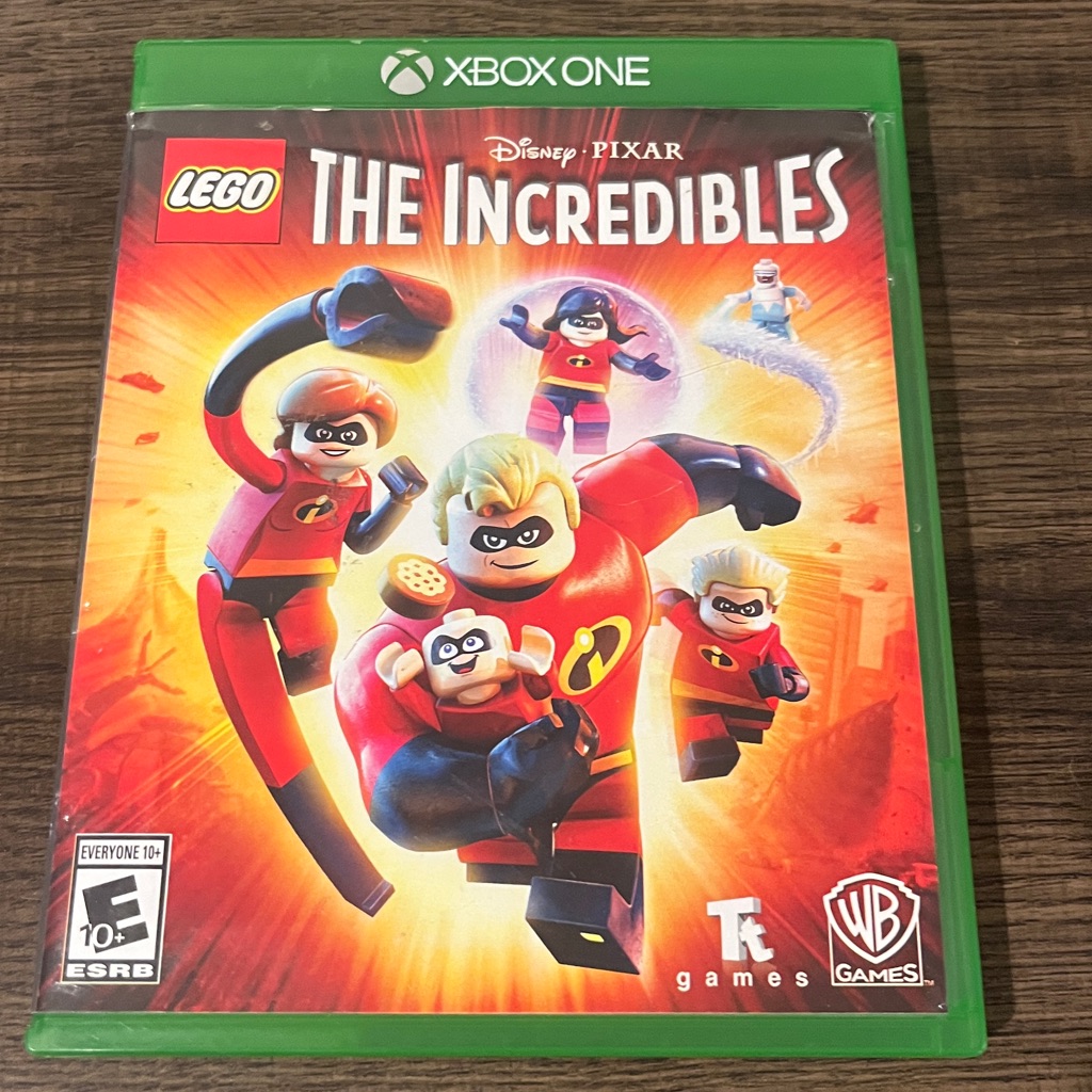 Disney Video Games & Consoles | Lego The Incredibles Xbox One Video Game - Green Case Euc | Color: Green/Red | Size: Os