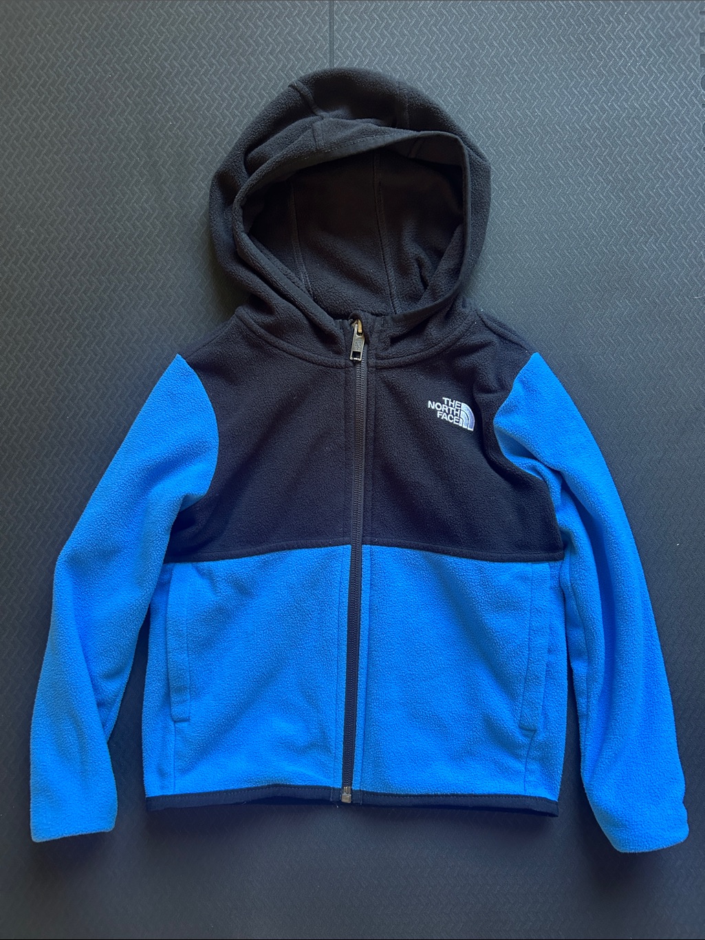 The North Face Shirts & Tops | The North Face Blue & Black Kids Fleece Hoodie 4t | Color: Black/Blue | Size: Kids/Enfants