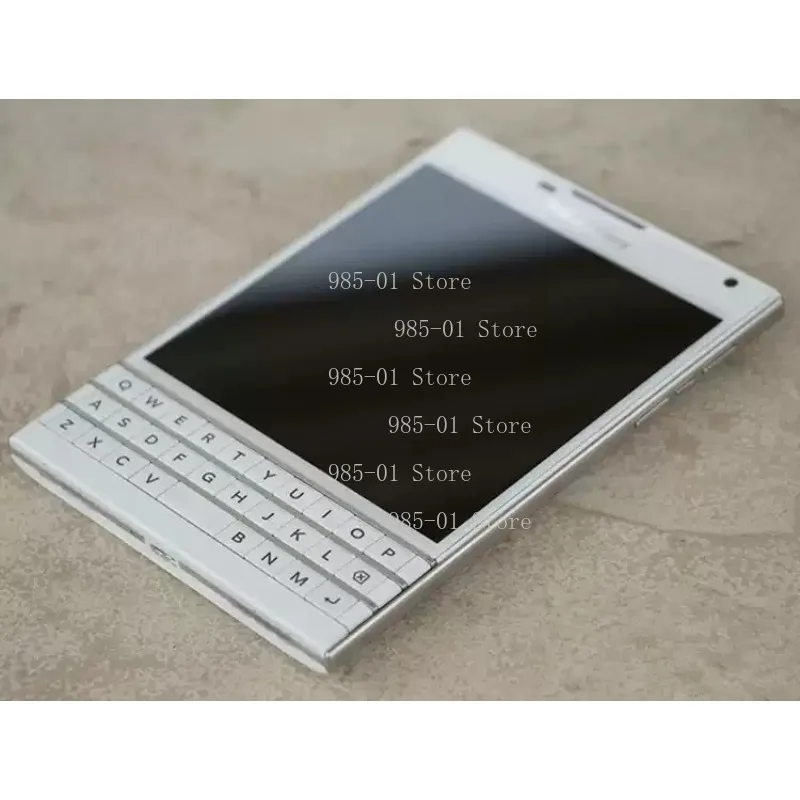 Used Passport Q30 Silver 2nd Gen Original 98 New QWERTY Touchscreen Smartphone Cheap By Post