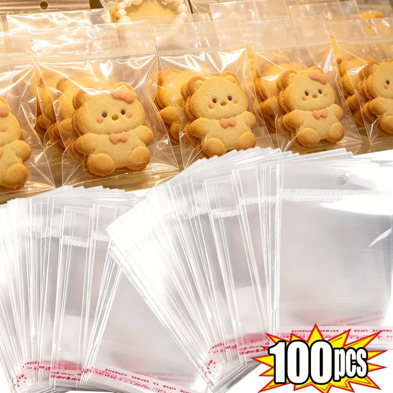 100 sacs OPP autocollants avec trou de suspension Euro Slot, pochettes en plastique transparentes pour bijoux, quincaillerie, artisanat, présentation en magasin, auto-scellantes