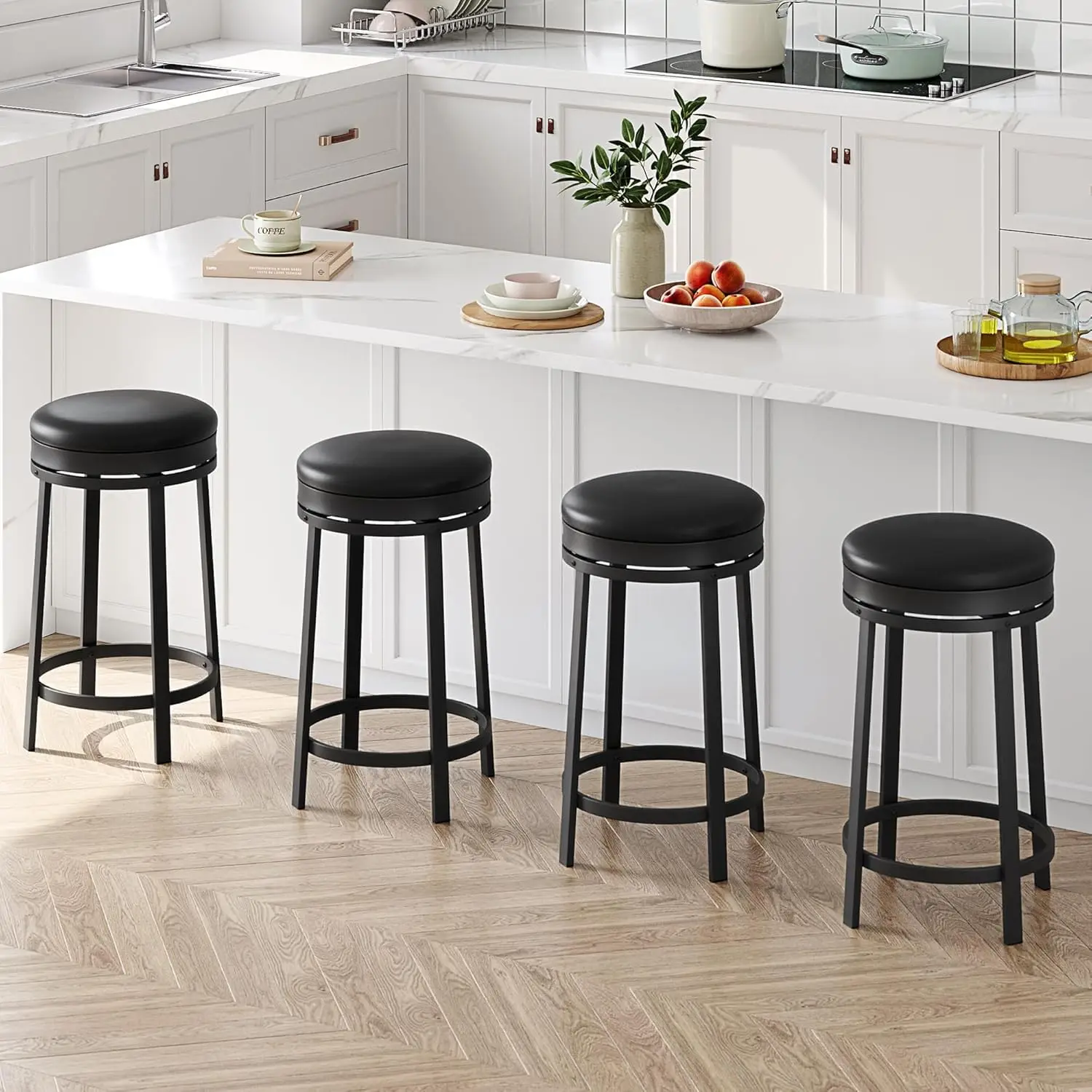Drehbare Barhocker 4er-Set, mit Fußstütze, 62 cm hoch, moderne Barstühle mit PU-Kunstleder und Metallgestell, 360° drehbar ° Drehbare Runde Barhocker für Küche/Bar, Schwarz