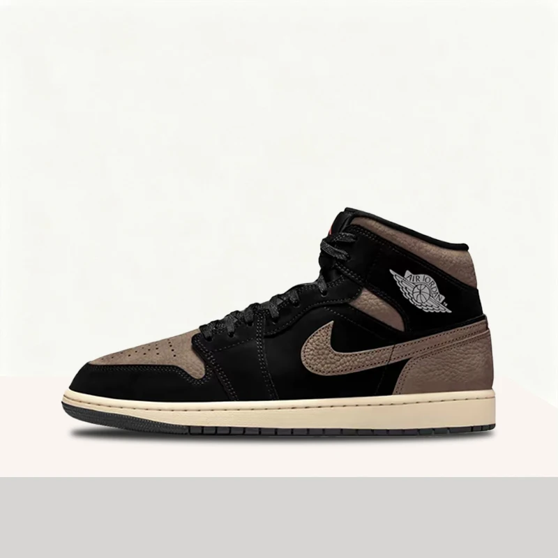 Nike Air Jordan 1 Retro Classic, bequeme, langlebige, leichte Sportschuhe, Basketballschuhe für Herren, Braun, Schwarz, IB7110-002