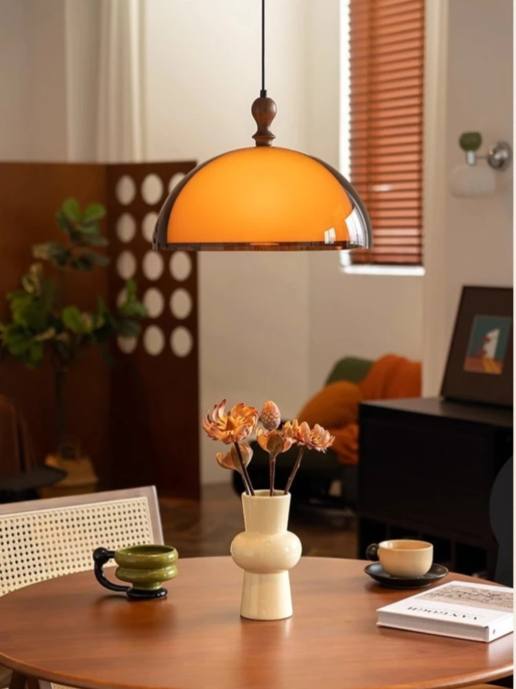 Vintage Braune Pendelleuchten Bauhaus Orange Hängelampen Nordische Retro Esstisch-Hängelampen Café LED Verstellbare Kronleuchter