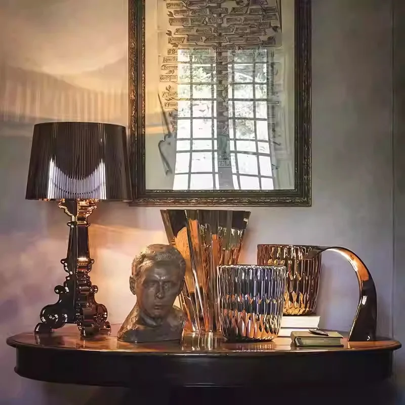 Bourgie Barock Ghost Shadow Schreibtischlampe, kreative dekorative Schreibtischlampe, Arbeitszimmer, Wohnzimmer, Schlafzimmer, Acryl, transparente Schreibtischlampe