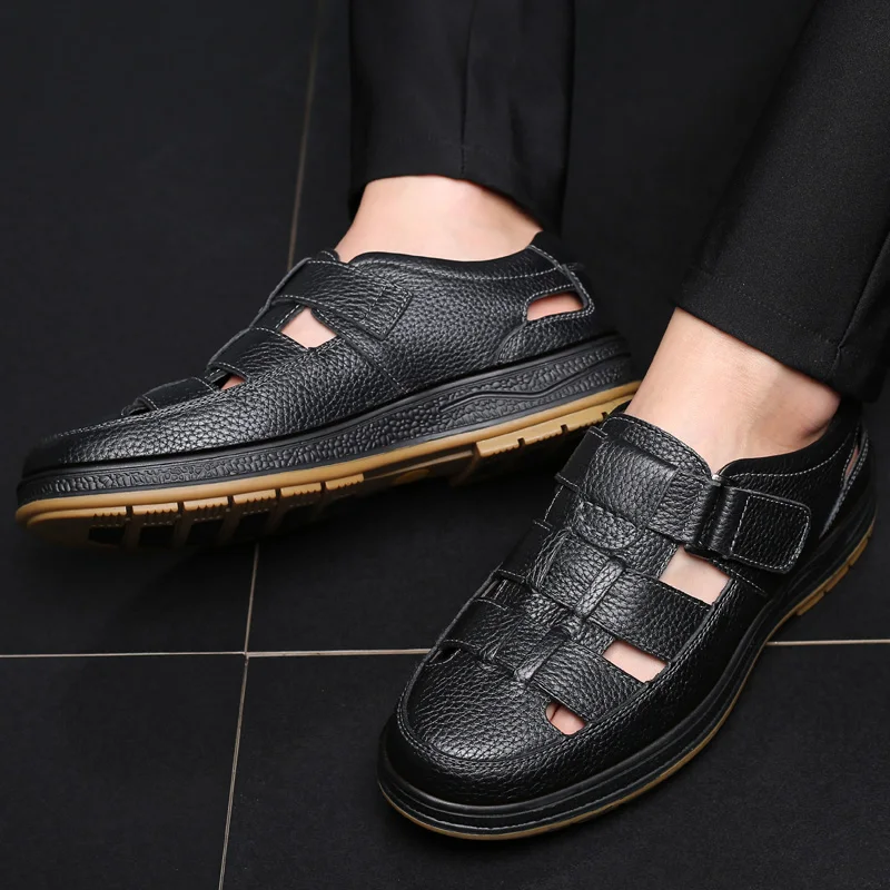 Klassische Hochwertige Leder-Business-Sandalen Sommer Outdoor-Wanderschuhe Handgefertigte Sandalen Modische Bequeme Herren-Strandschuhe