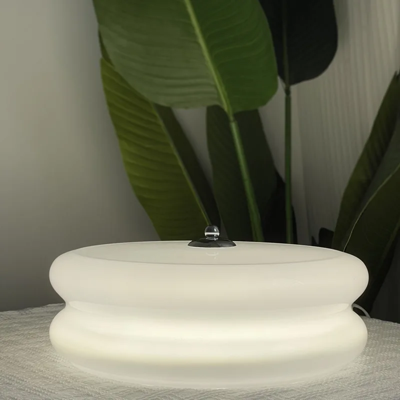 Bauhaus-LED-Deckenleuchte aus Glas, Eierkuchen-Design, französischer Creme-Stil, Wohnzimmer, Schlafzimmer, Deckenleuchte, dekorative Leuchten