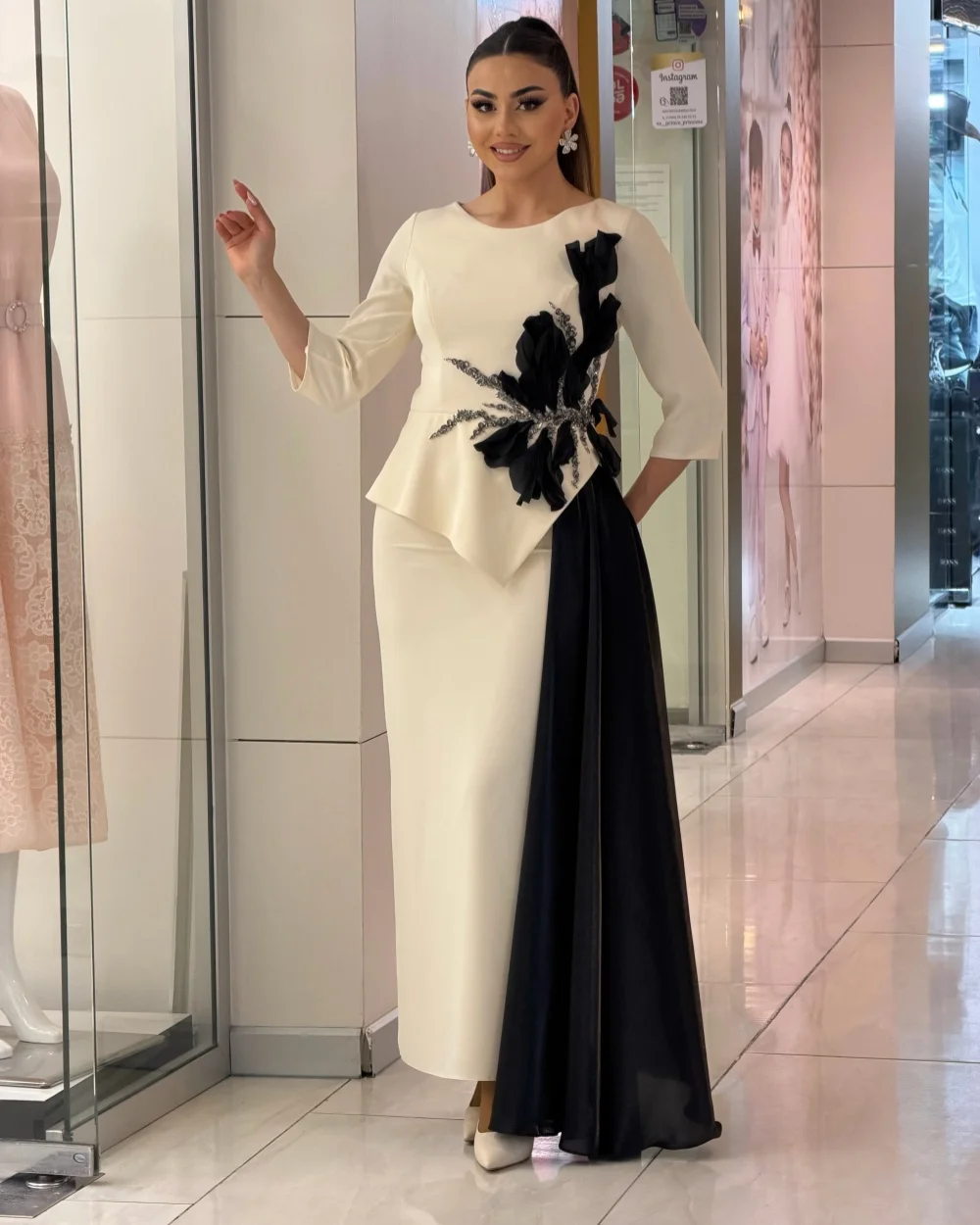 Customized Elegant Women Jersey Handmade Flower Beading Straight Evening Dresses Classic O-Neck Ankle Length Dresses Party Gowns