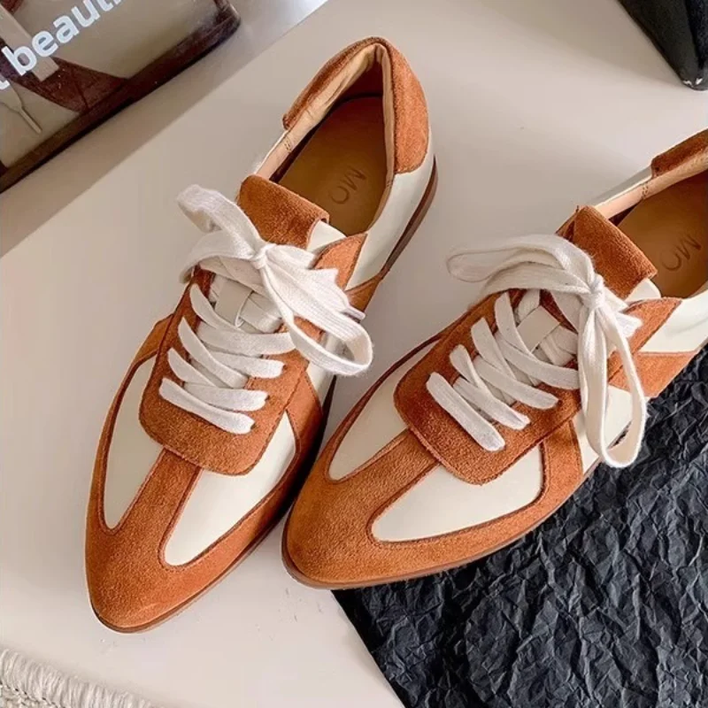 2025 Neue Allround-Trend Vintage Casual Sportschuhe für Damen Wander-Sneaker Plateau-Laufschuhe Weiße Slipper