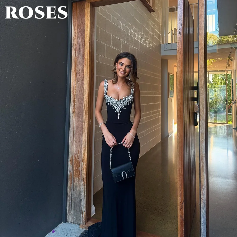 ROSES Black Evening Dresses Spaghetti Strap Wrap Hips Party Dresses Beading On Chest Prom Gown Modest robes du soir Customized