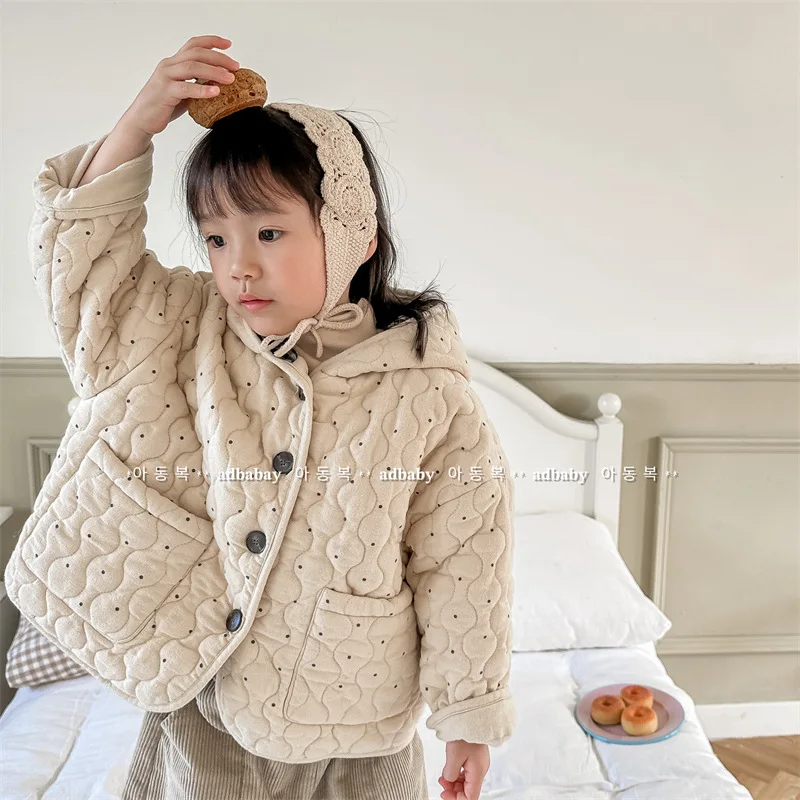 Parkas, vêtements d’hiver en coton pour enfants, nouvelle collection coréenne, vêtements pour enfants à la mode, motif à pois, boucle en forme de cornes de taureau, veste en coton, vêtements pour enfants.
