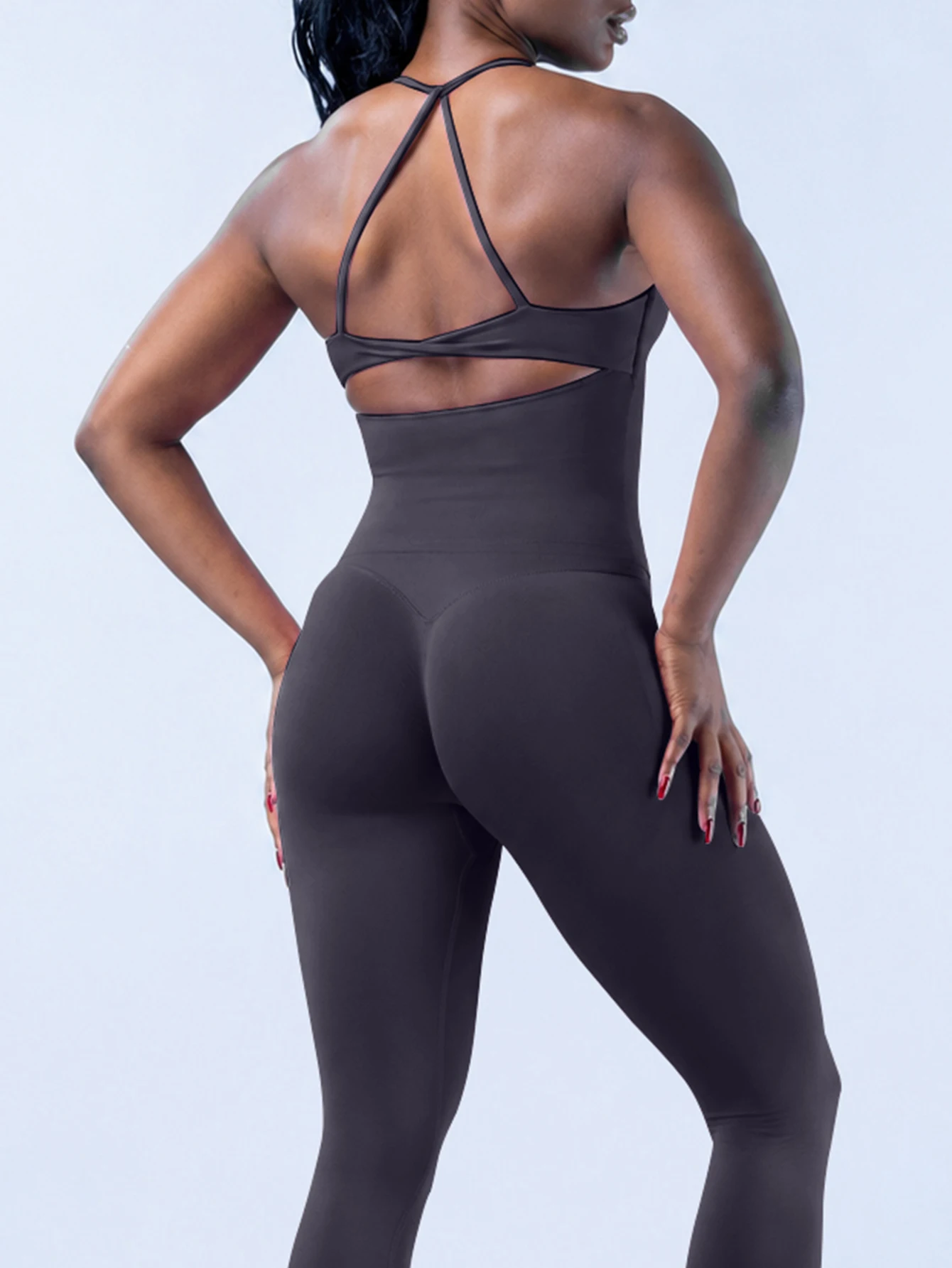 Ensemble de vêtements de sport pour femmes, débardeur de yoga à dos croisé et short taille haute, tenue de sport pour la salle de sport