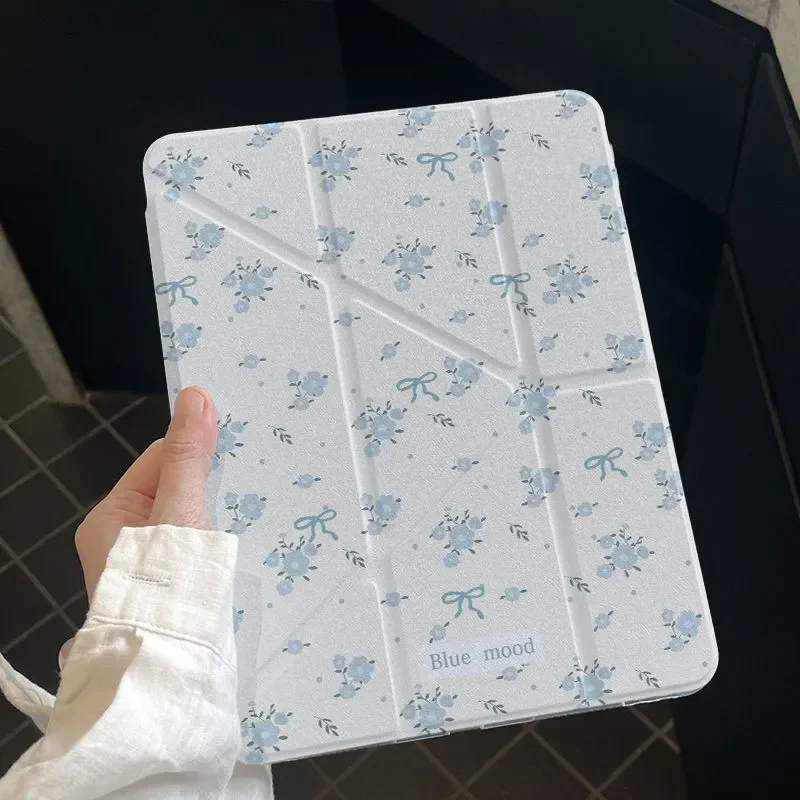 Coque transparente en acrylique pliable 3+Y à motif floral bleu pour iPad Pro, iPad 10e génération 10.2, iPad 7/8/9e génération, iPad 4/5e génération 10.9, iPad Air 3 10.5, iPad Air 11/13