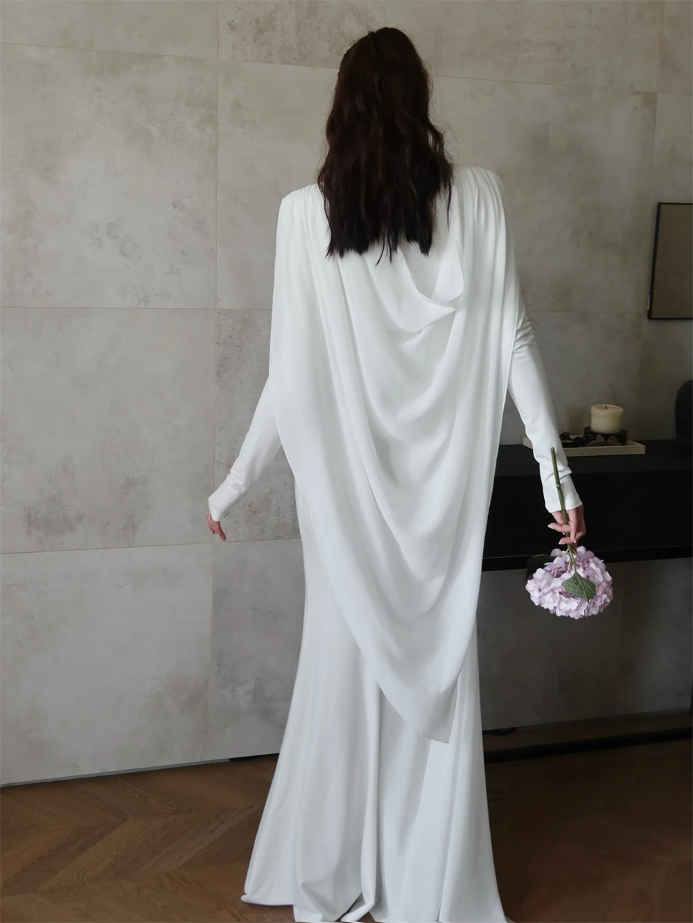 Customized Romantic White Jersey Evening Dresses Classic Long Sleeves Homecoming Dresses Exquisite Sweep Train Prom Dress