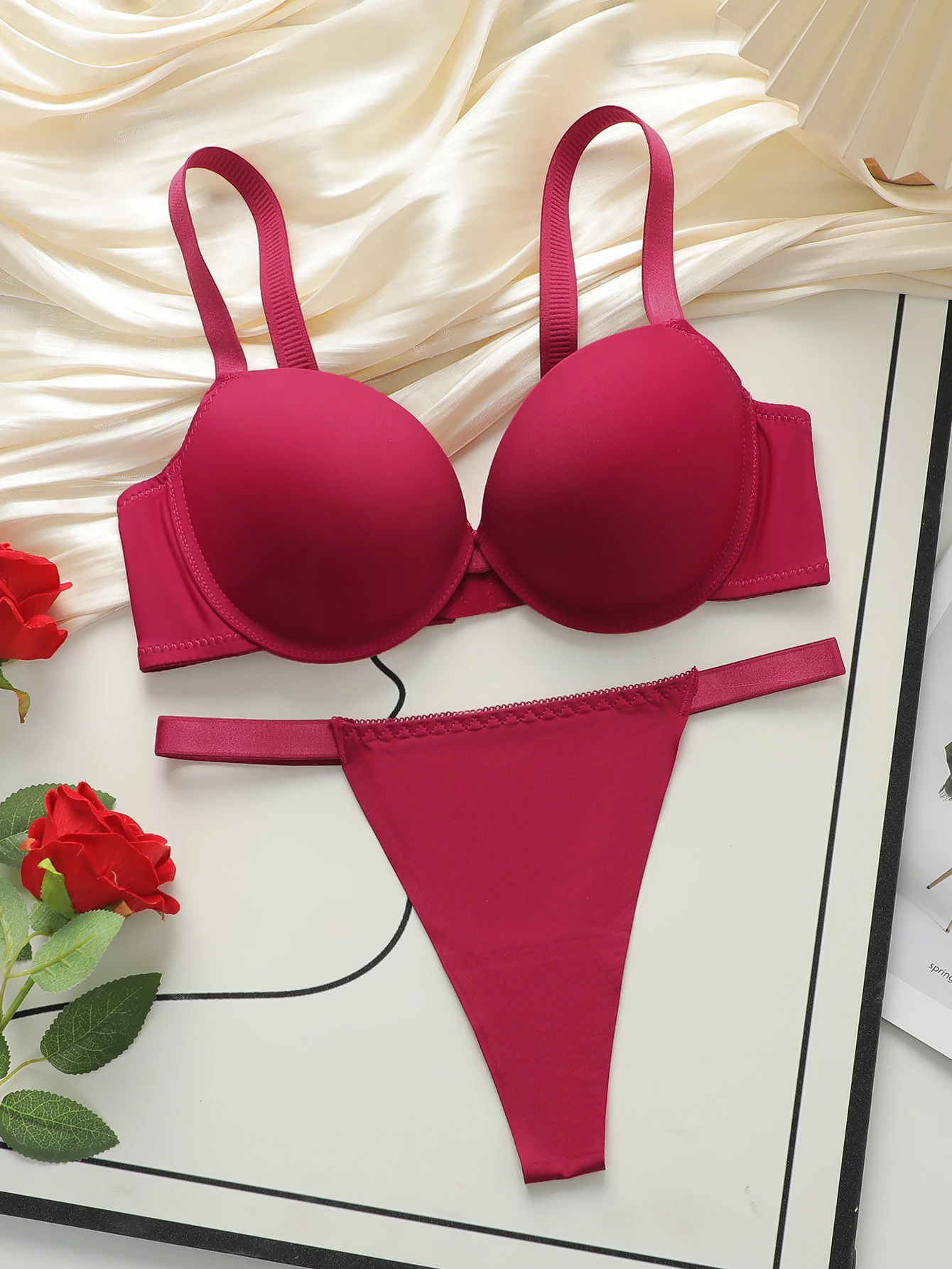 Ensemble soutien-gorge à armatures et culotte pour femmes, couleur unie, lingerie 3/4, soutien-gorge push-up, ensemble de lingerie pour femmes, tailles S-L.