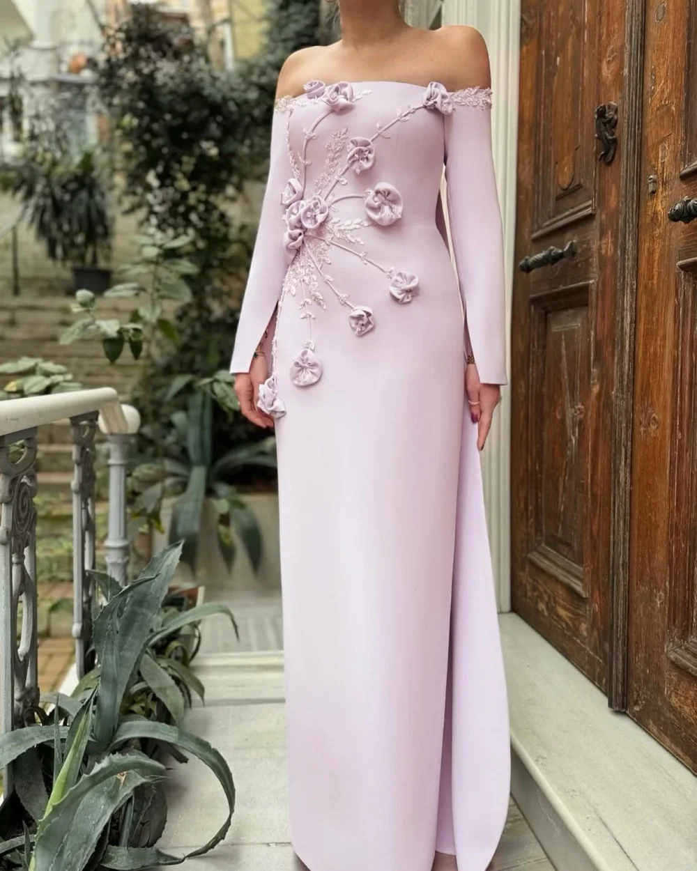 Customized Luxurious Intricate Jersey Handmade Flower Beading Sequined Straight Off-the-shoulder Long Dresses Evening Dresses