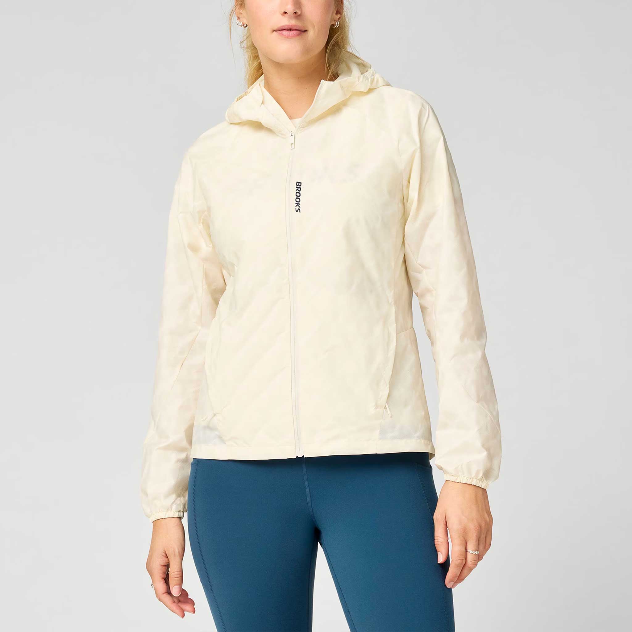 Brooks Canopy Reflective Jacket Women's Running Apparel Reflective Wordmark Bone