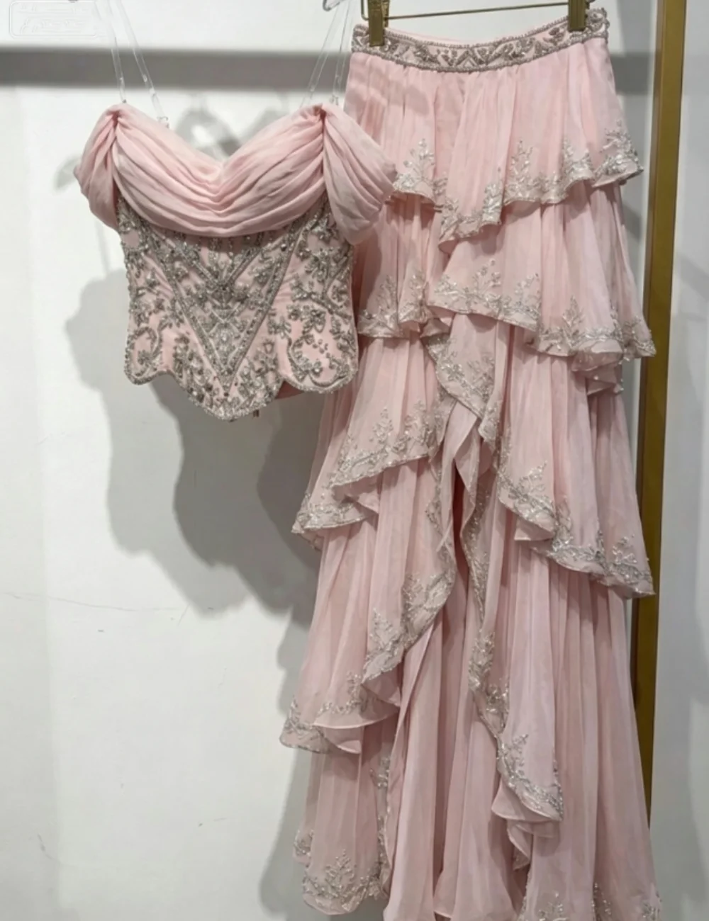 Customized Modern Style Chiffon Sequined Pattern A-line Off-the-shoulder Long Evening Dresses Luxury 2026 Exquisite