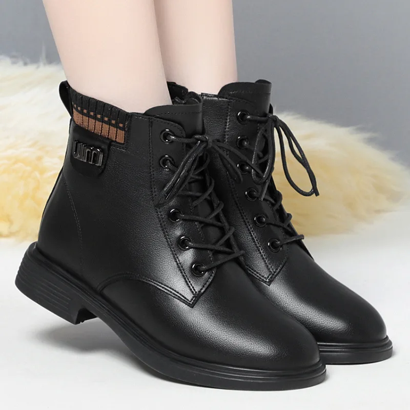2024 Herbst Winter Frauen Chelsea Stiefel kurze Stiefel flache Schuhe Mode Plattform Stiefel Gothic Schnürung braun britischen Stil Anmut