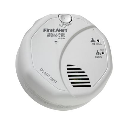 First Alert 120 V AC/DC Photoelectric Smoke and CO Combo Alarm with Voice